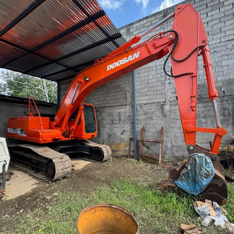 Doosan Solar 225 LCV