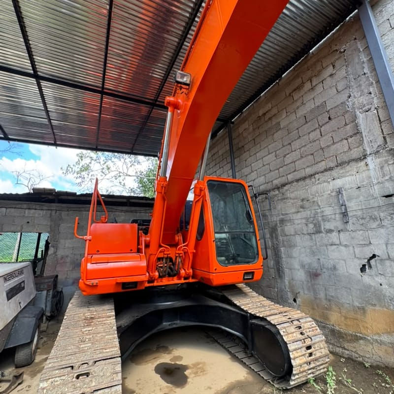 Doosan Solar 225 LCV