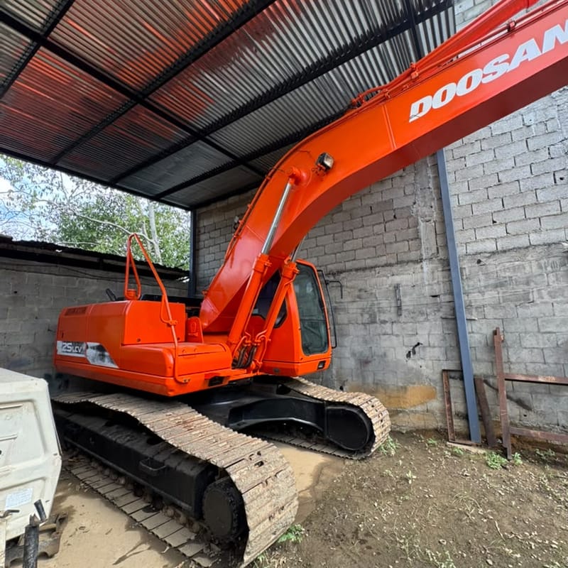 Doosan Solar 225 LCV